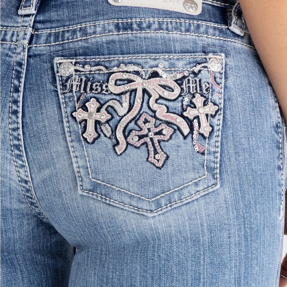 Miss Me Women's Juliet slim wide Light Blue Jeans with Cross Embellishments